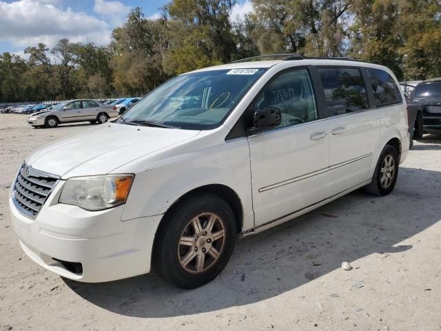 2010 Chrysler Town & Country Touring