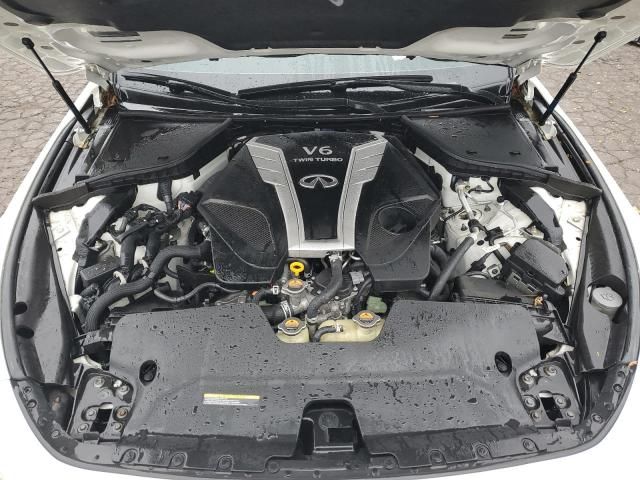 2018 Infiniti Q60 Luxe 300