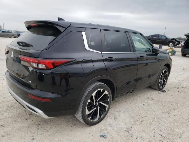 2022 Mitsubishi Outlander SE