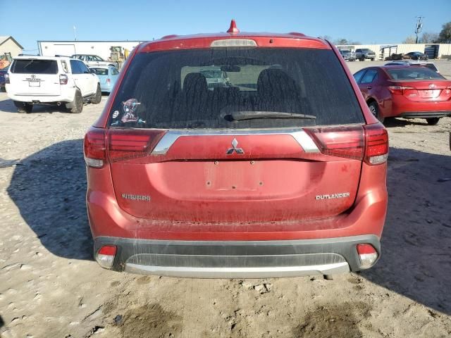 2017 Mitsubishi Outlander ES