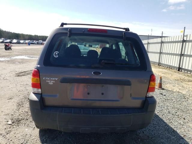 2005 Ford Escape XLS