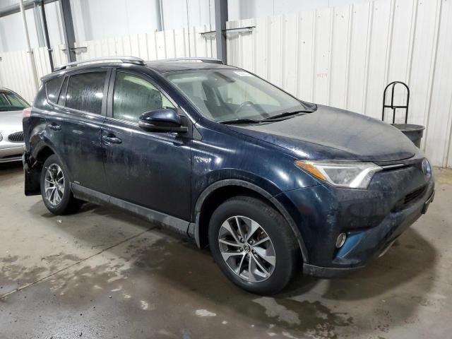 2017 Toyota Rav4 HV LE