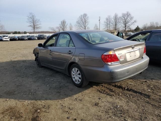 2005 Toyota Camry LE