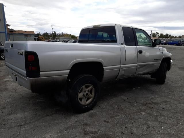 2001 Dodge RAM 1500