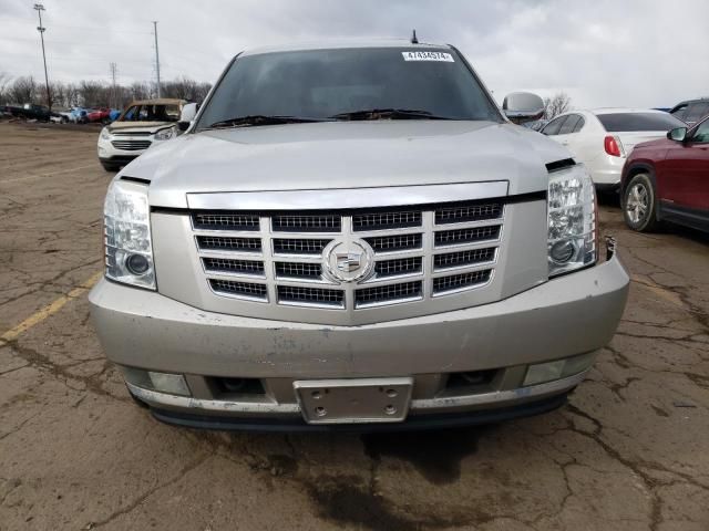 2011 Cadillac Escalade Luxury