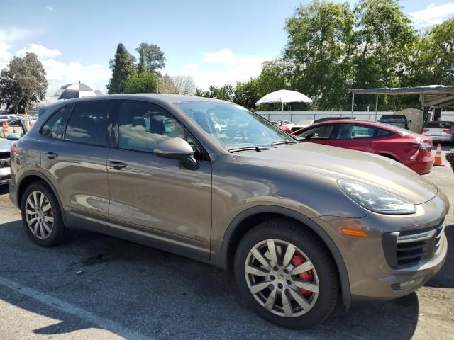 2015 Porsche Cayenne Turbo