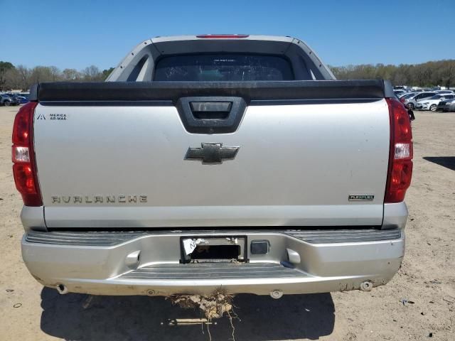 2011 Chevrolet Avalanche LTZ