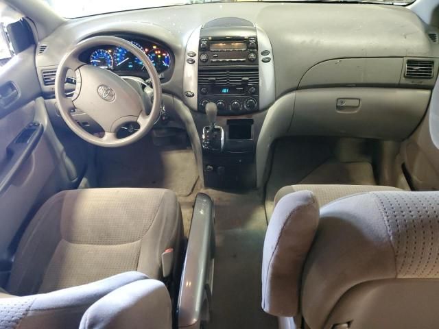 2008 Toyota Sienna CE