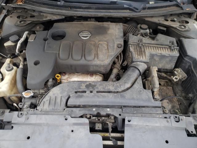 2010 Nissan Altima Base