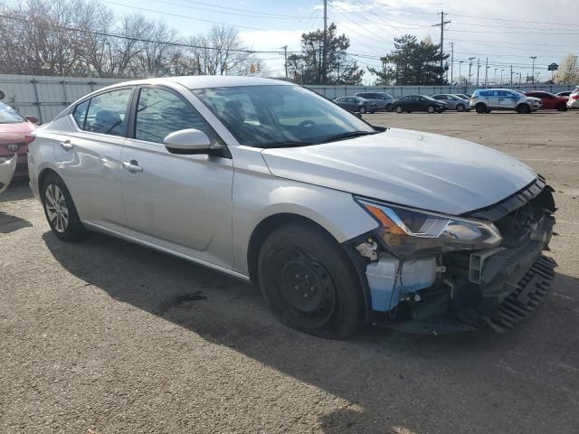 2019 Nissan Altima S