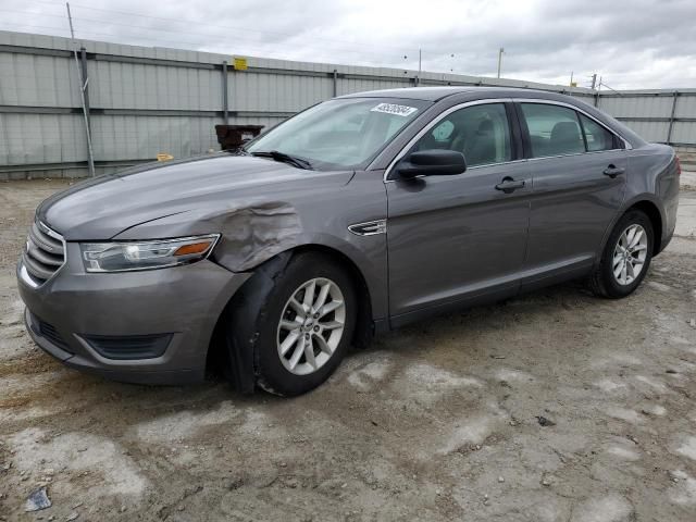 2013 Ford Taurus SE