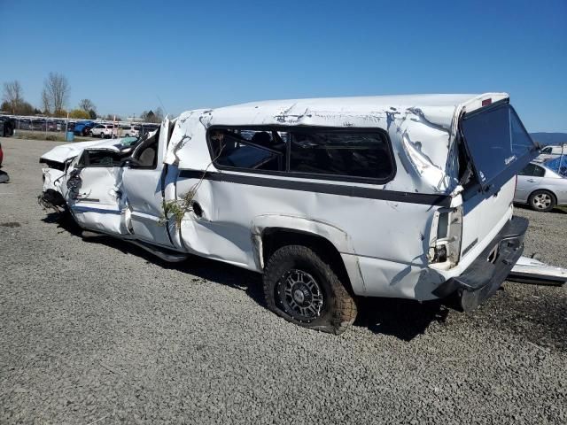 2003 GMC Sierra K2500 Heavy Duty