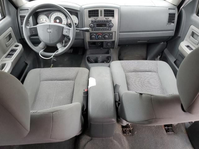 2007 Dodge Dakota Quad SLT