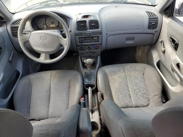 2004 Hyundai Accent GL