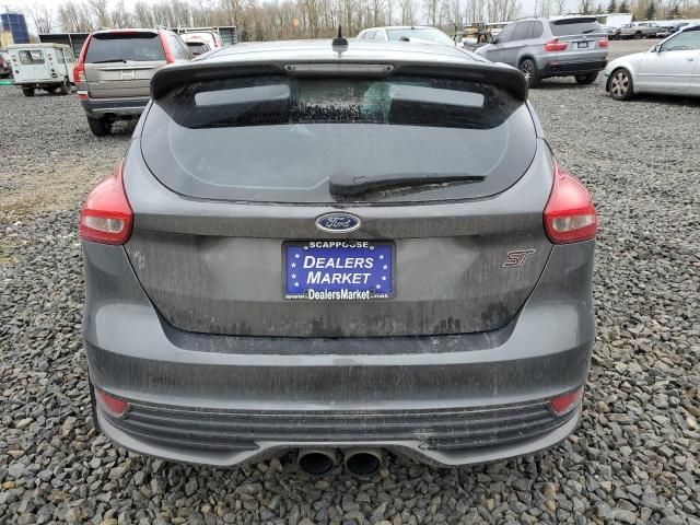 2018 Ford Focus ST