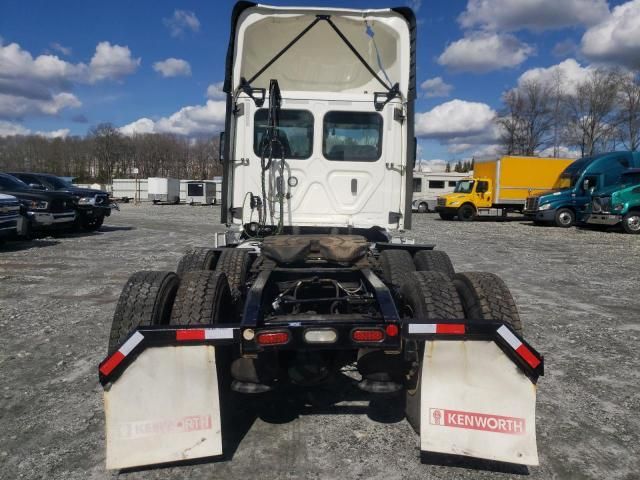 2022 Freightliner Cascadia 126