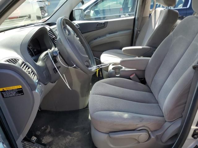 2010 KIA Sedona LX