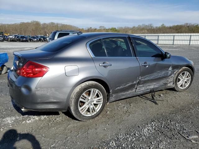 2015 Infiniti Q40