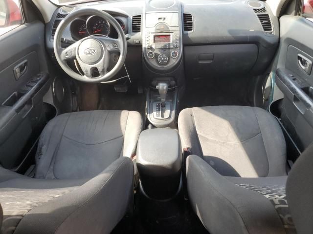 2010 KIA Soul +