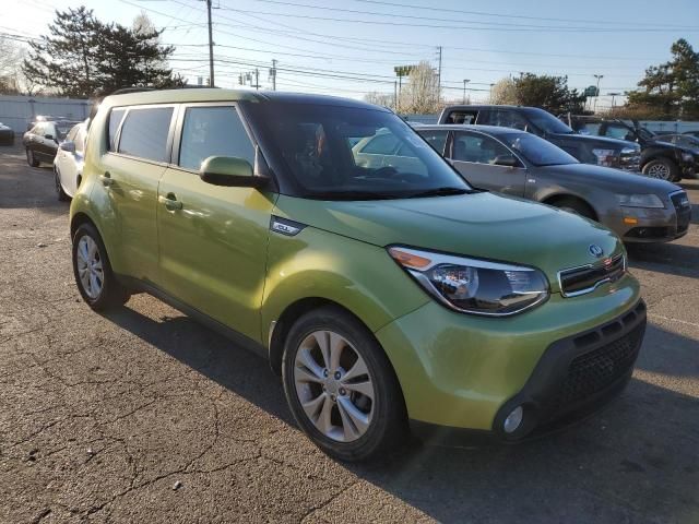 2015 KIA Soul +