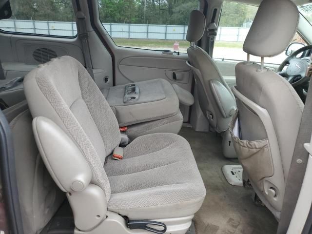 2006 Chrysler Town & Country