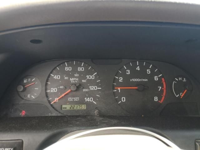 2000 Nissan Altima XE