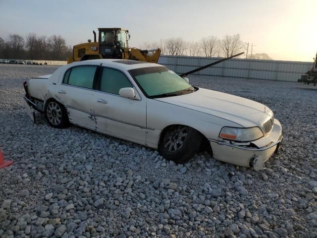 2007 Lincoln Town Car Signature Limited