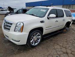 Cadillac Escalade Vehiculos salvage en venta: 2011 Cadillac Escalade ESV Platinum