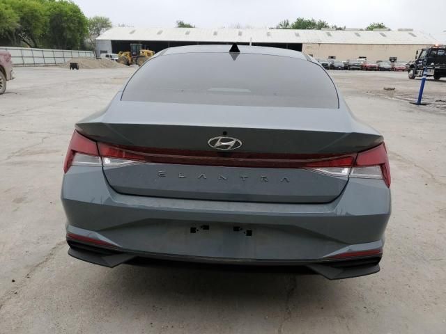 2022 Hyundai Elantra SEL