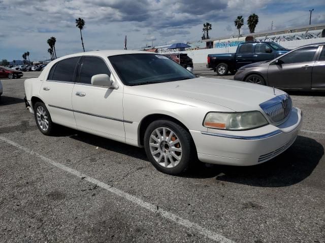 2007 Lincoln Town Car Signature