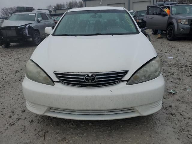 2005 Toyota Camry LE