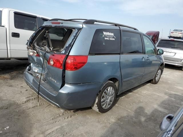 2006 Toyota Sienna CE