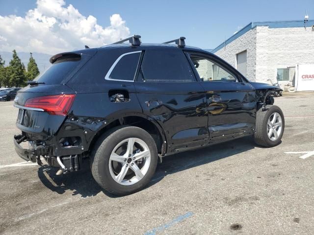 2023 Audi Q5 Premium 40