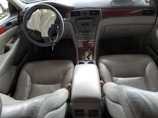 2004 Lexus ES 330