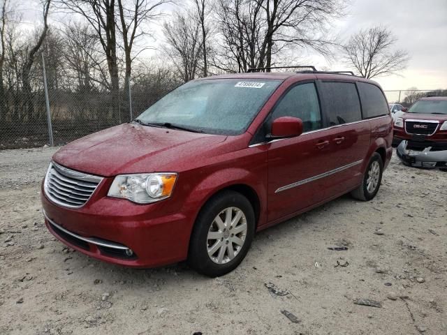 2016 Chrysler Town & Country Touring