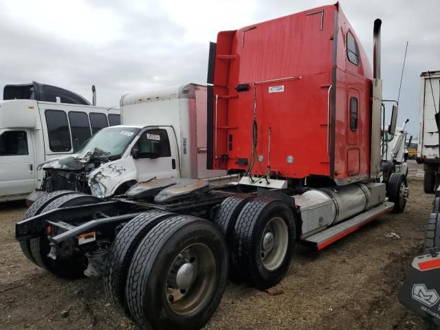 2019 Freightliner Conventional Coronado 132