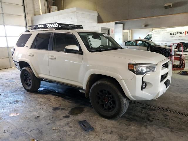 2023 Toyota 4runner SE