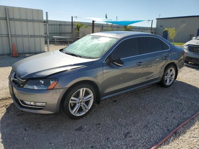 2015 Volkswagen Passat SEL