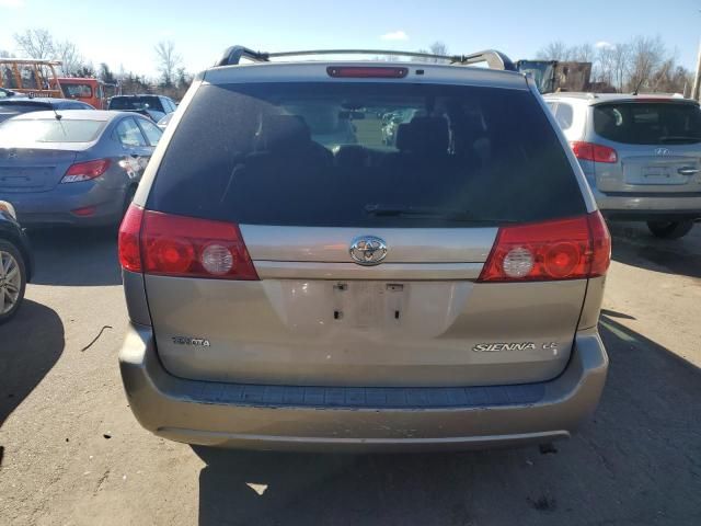 2006 Toyota Sienna CE