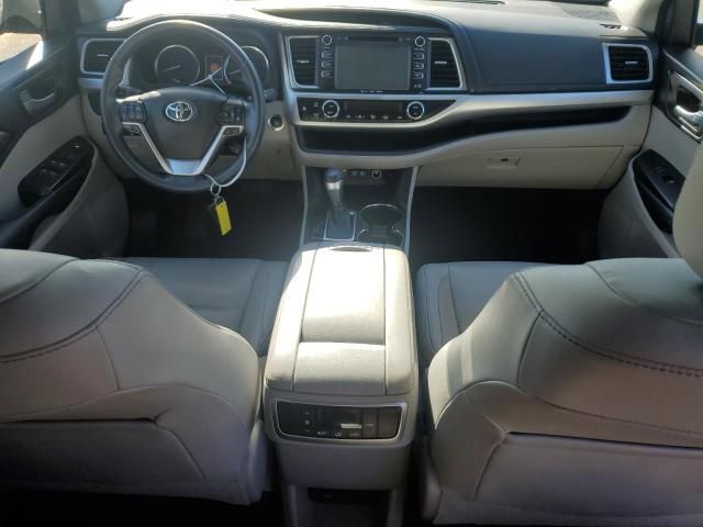 2018 Toyota Highlander SE