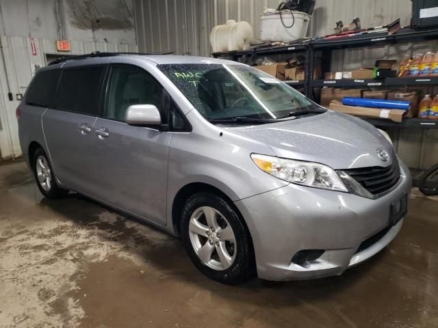 2011 Toyota Sienna LE