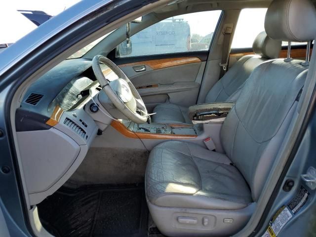 2005 Toyota Avalon XL