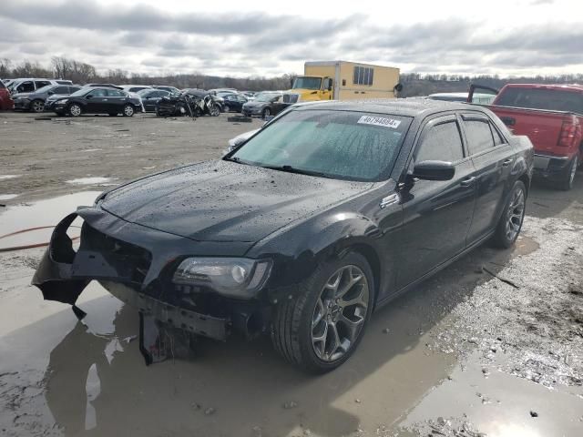 2018 Chrysler 300 Touring