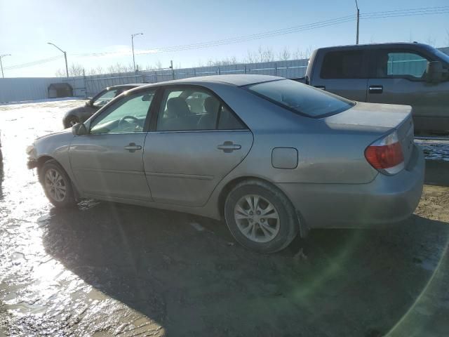 2005 Toyota Camry LE