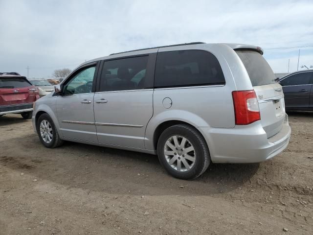 2011 Chrysler Town & Country Touring L