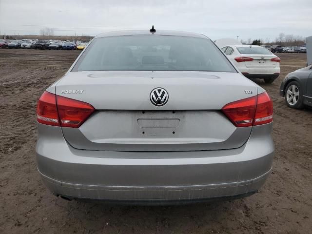 2013 Volkswagen Passat SE