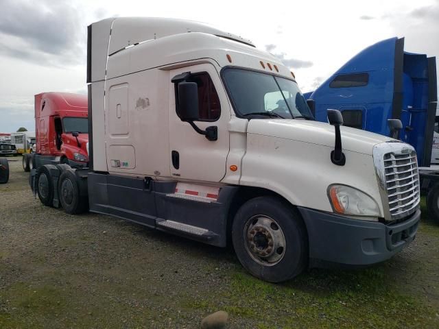 2016 Freightliner Cascadia 125