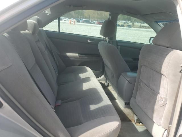 2005 Toyota Camry LE