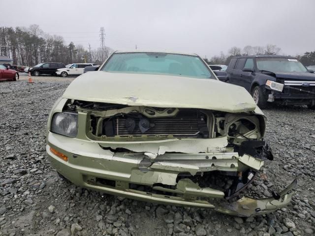 2005 Ford Mustang