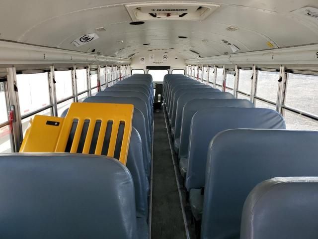 2014 Blue Bird School Bus / Transit Bus